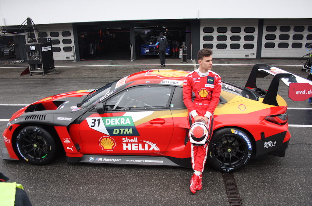 DTM v Imole: Autodromo Ferrari ovládly „čtyři kruhy“ z Ingolstadtu